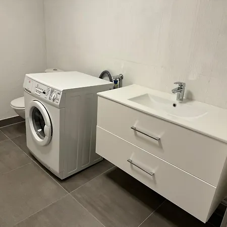 Arctic Sea Breeze Apartment