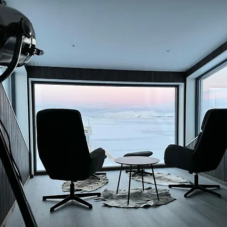 דירה Arctic Sea Breeze קירקנס