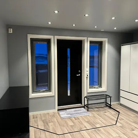 דירה Arctic Sea Breeze קירקנס